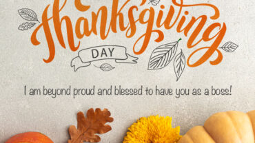 Happy Thanksgiving image with message for boss.
